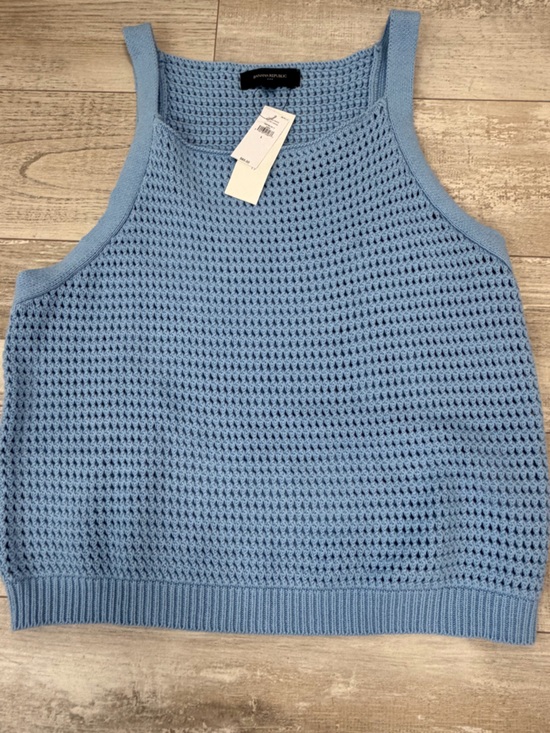Banana Republic Tops - Banana Republic Textured Ribbed Sweater Tank in light blue -size L NWT